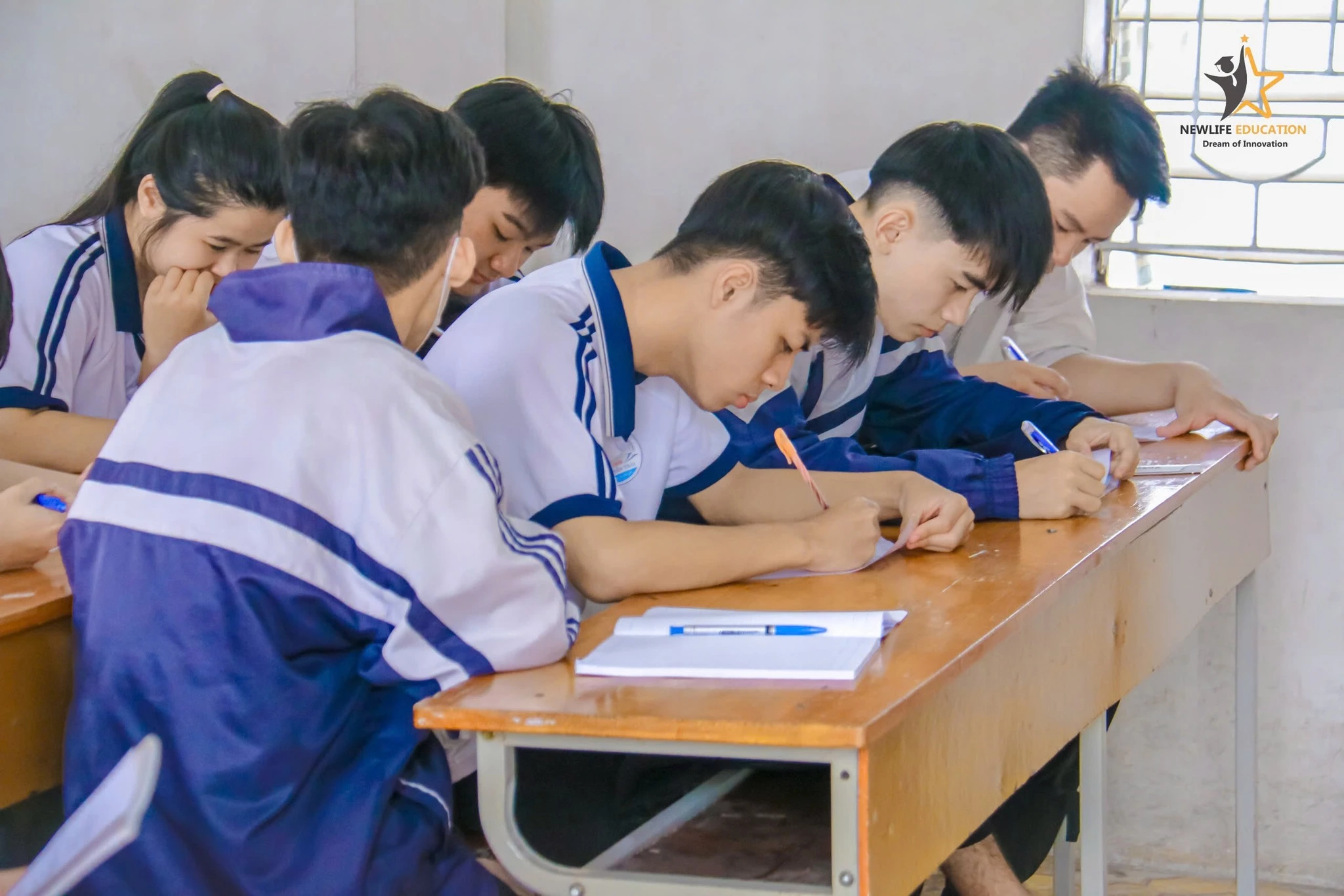 CHƯƠNG TRÌNH HƯỚNG NGHIỆP TẠI CÁC TRƯỜNG THPT TP VINH – NGHỆ A