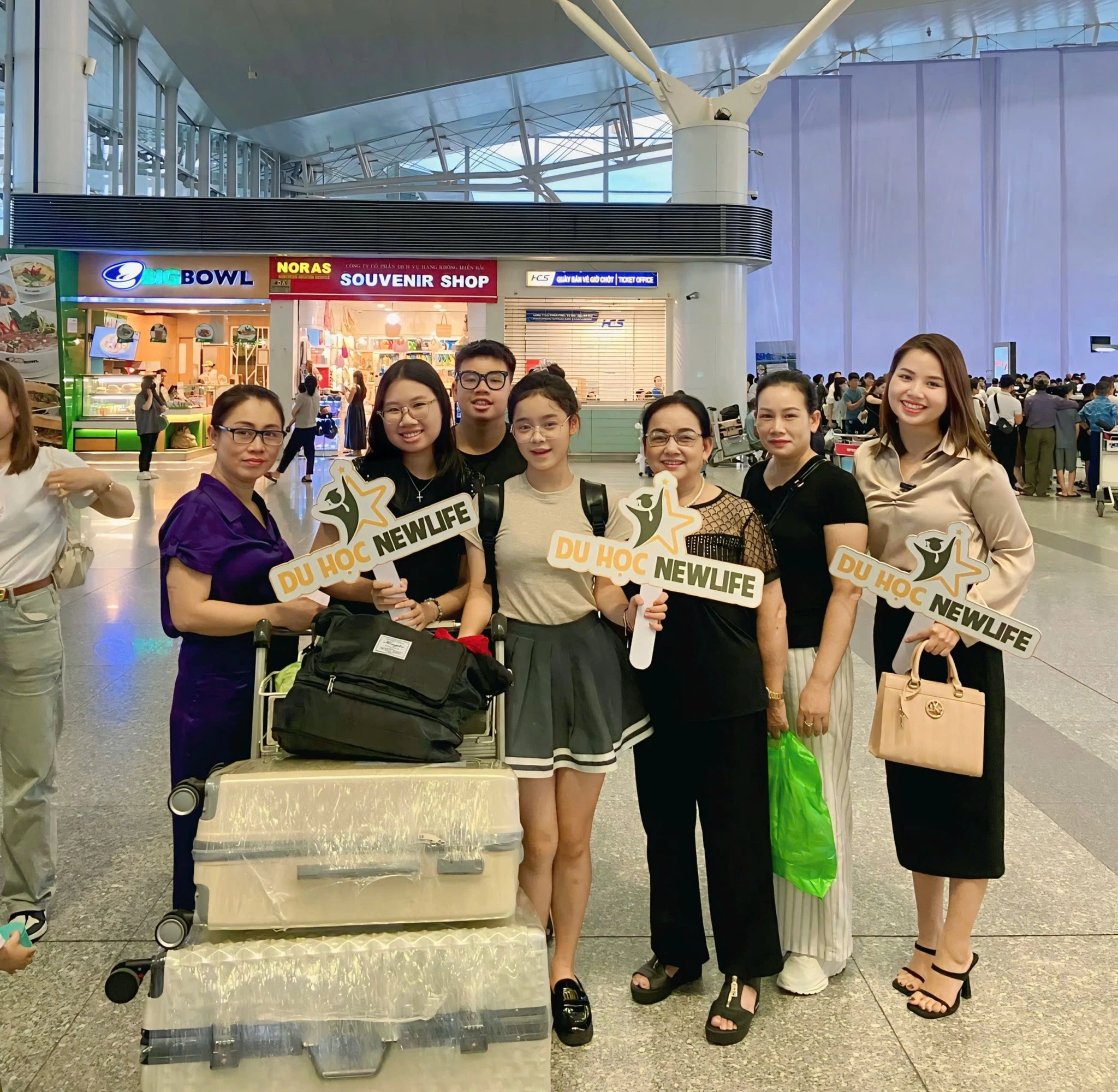 HỌC VIÊN NEWLIFE BỨT PHÁ: HÀNH TRÌNH DU HỌC ĐỨC MỞ RA TƯƠNG LAI RẠNG NGỜI